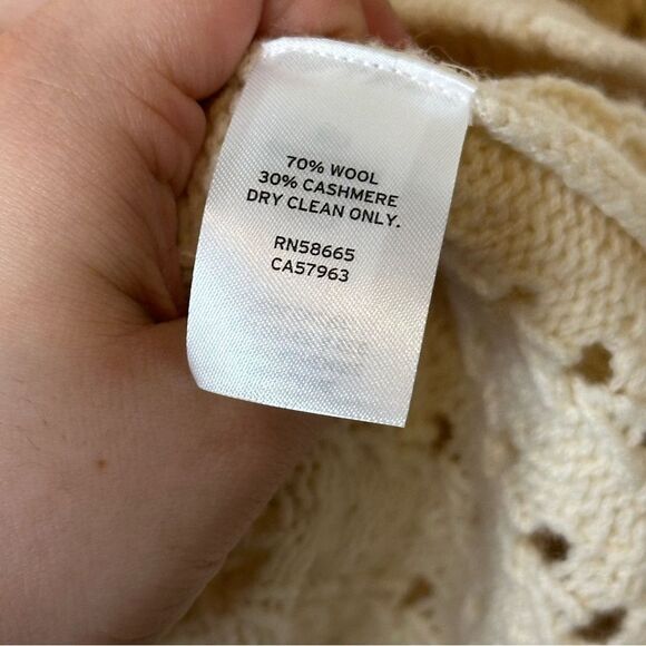Nordstrom Signature Creme Open Knit Cashmere Wool Blend Sweater Sz M Minimalist - Picture 7 of 8